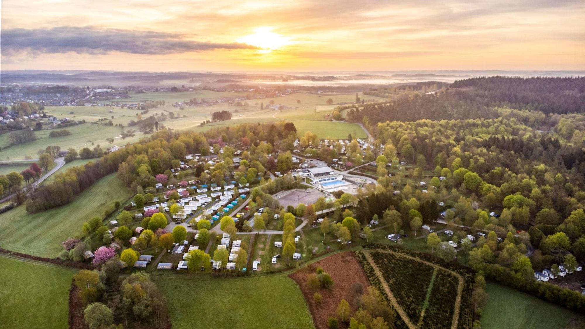 Ardennen Camping Bertrix Ngoại thất bức ảnh